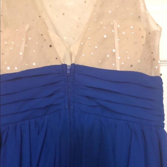 Formal Dress - Picture 4 of 4